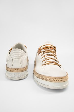 COLEwhitewelteddistressedleathersneakersCapture0311.jpg