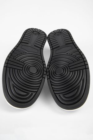 MADDOX-men-sneakers-high-trainers-black-luxury-leather-distressed-made-in-italySOLES-0008-10_b45ce91f-b64a-45fc-aebf-9ca89cd361c9.jpg