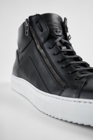 SKYEPEAKhighblack-sneakers-trainers-leather-luxury-untamedstreet-madeinitalyMACROSSNEAKERS02303.jpg
