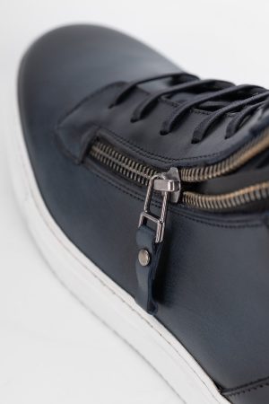 SOHO_men_HT_Sneakers_Meteorite_Blue_05_4c823e81-3d50-4b5a-8b48-237d317dcef3.jpg