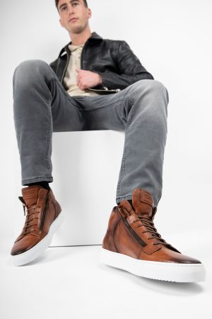SOHO_men_sneakers-trainers-high_cognac-brown_luxury_calf-leather_distressed_made-in-italy10183.jpg