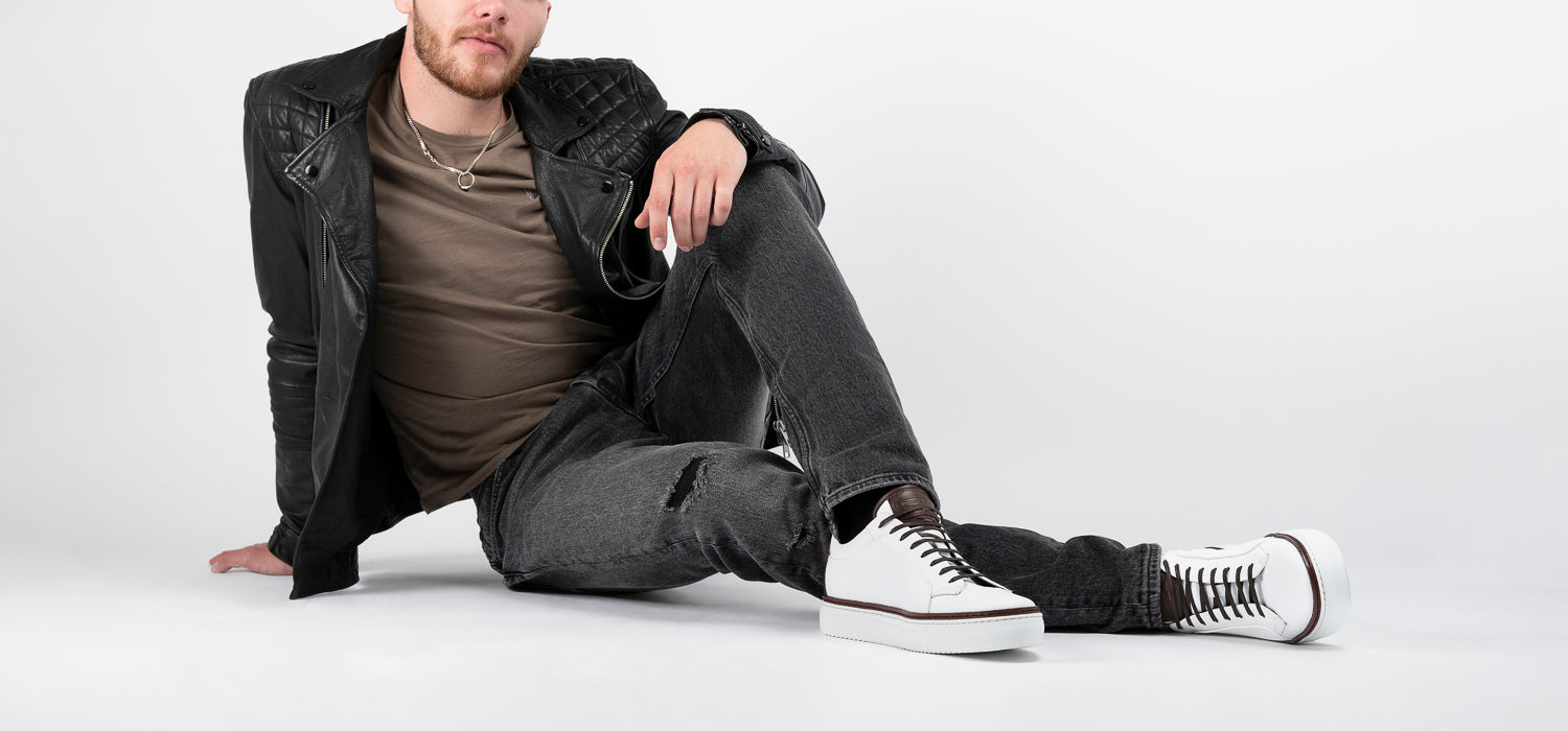 SOHO_men_sneakers-trainers-low_white-chestnut-brown_luxury_calf-leather_patina-minimalist_made-in-italy10985_15x7_12386b93-38e2-49e1-a07c-99f8619ee72c.jpg