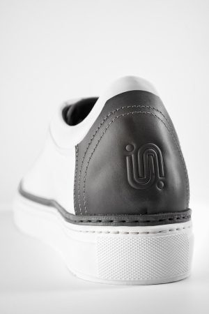SOHO_men_sneakers-trainers-low_white-grey_luxury_calf-leather_patina-minimalist_made-in-italy9175.jpg