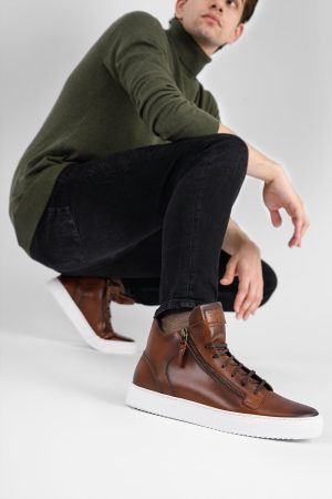 UntamedStreetModelDay103843.jpg