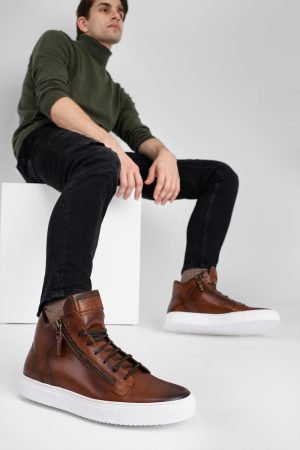 UntamedStreetModelDay103867.jpg